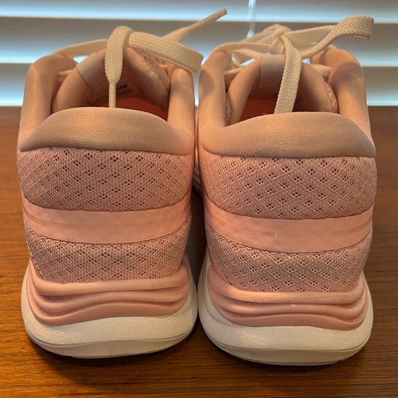 New Balance x J. Crew 711 Sneakers 7.5 - Picture 8 of 12